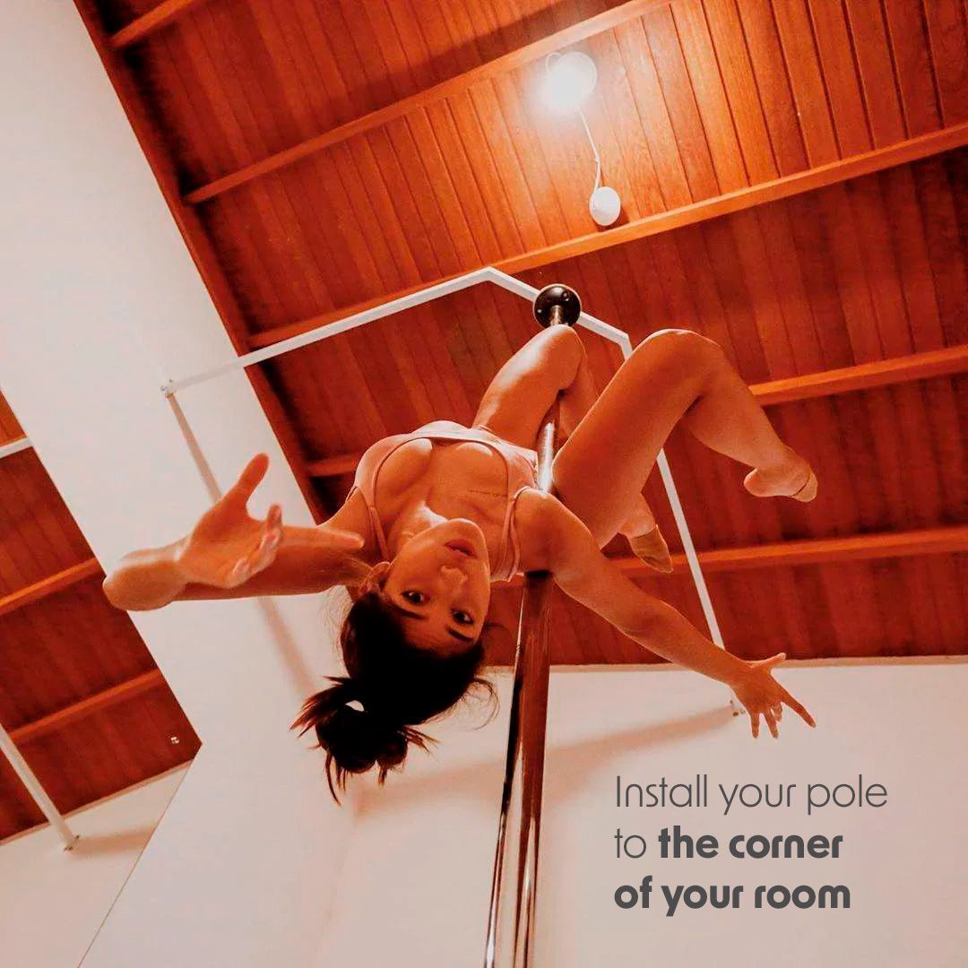 CORNER SUPPORT FOR POLES